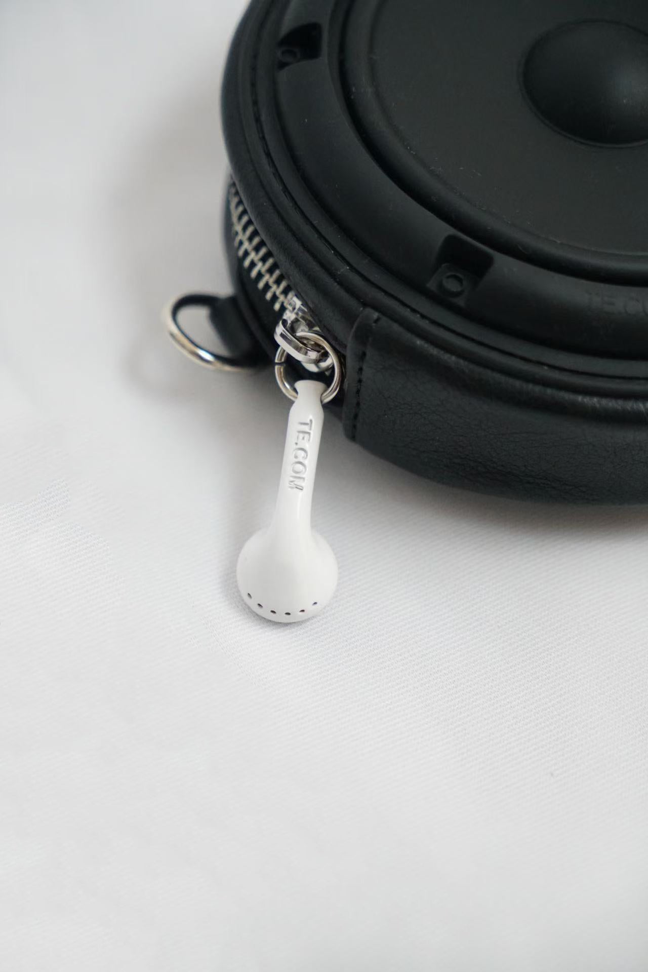 3D Silicone Speaker Crossbody Bag/Wallet(BLACK)